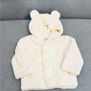 Magnetic Me off white bear coat